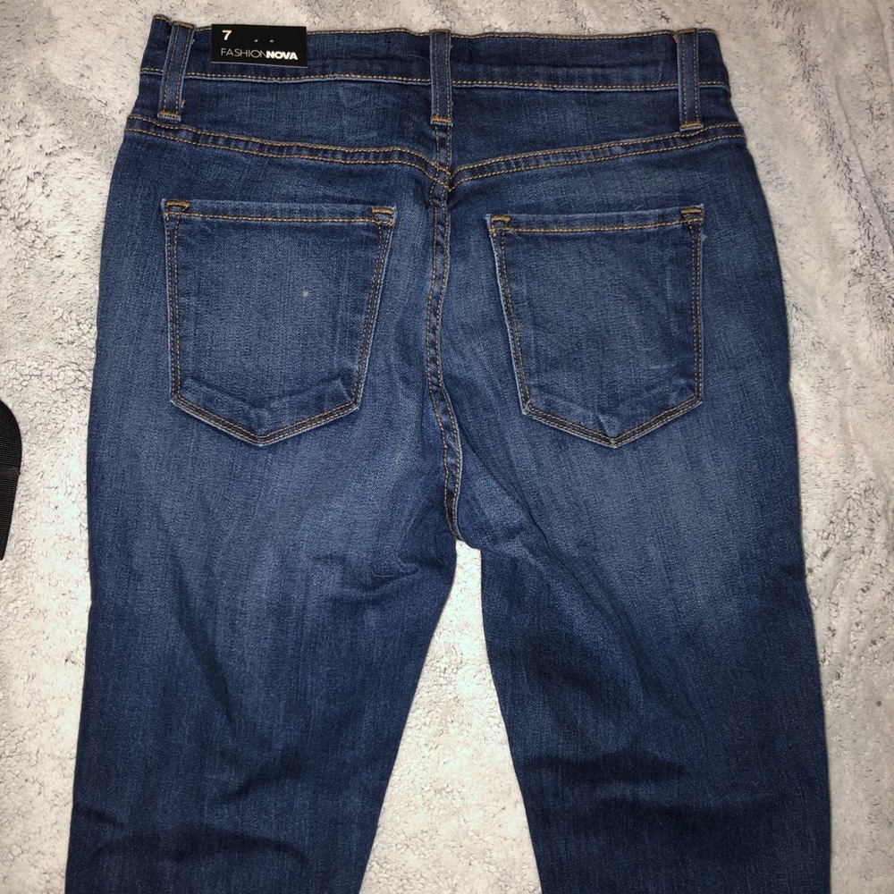 Fashion Nova Beach Bum Jeans (New with tags)